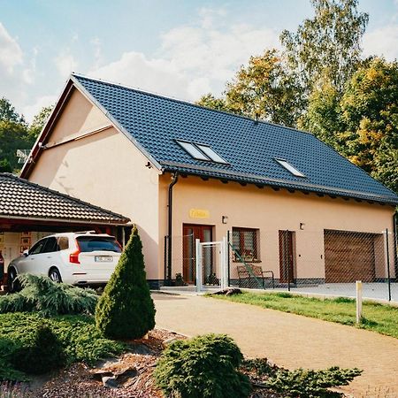 Apartman Na Palouku Povrly Exteriör bild