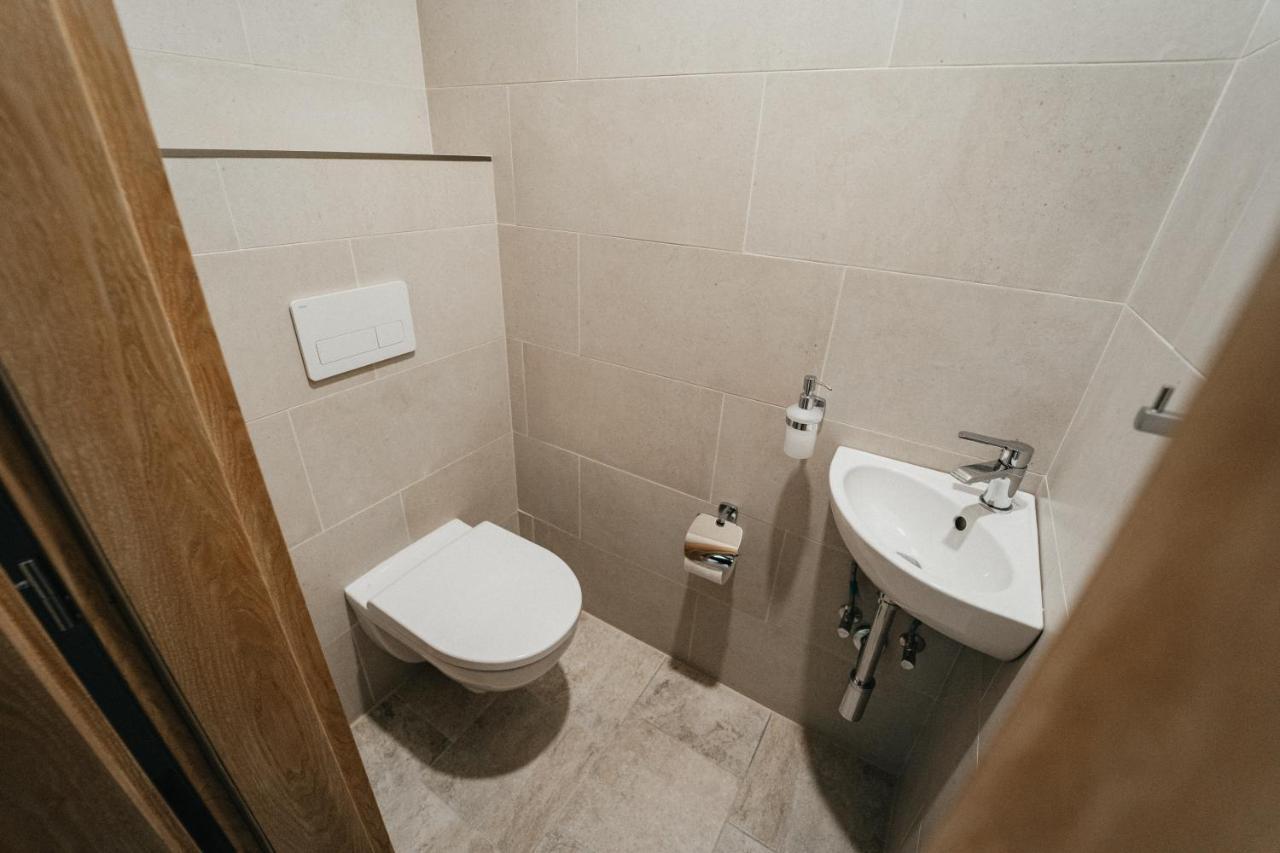 Apartman Na Palouku Povrly Exteriör bild