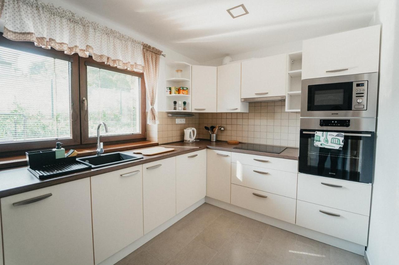 Apartman Na Palouku Povrly Exteriör bild